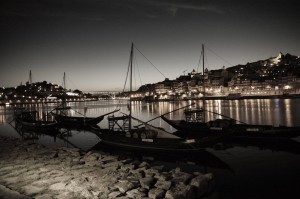 Porto - barcos rebelo no Rio Douro | mementōs